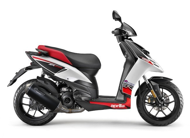 Escape Sport homologado para Aprilia SR Motard 125 (arrefecimento a ar)