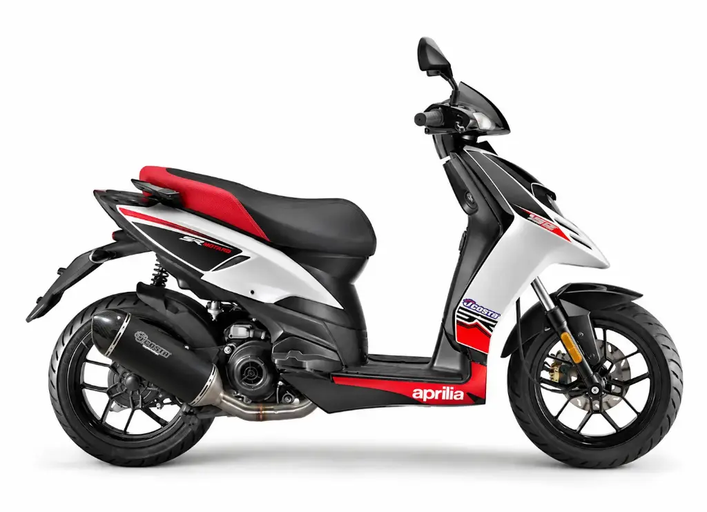 Escape Sport Carbon homologado para: Derbi Boulevard 125  / Piaggio Liberty 125/150 (Motor Leader)